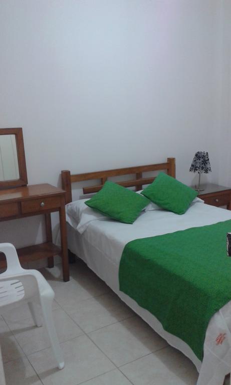 Hotel Comercial Neiva ネイバ エクステリア 写真