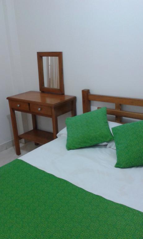 Hotel Comercial Neiva ネイバ エクステリア 写真