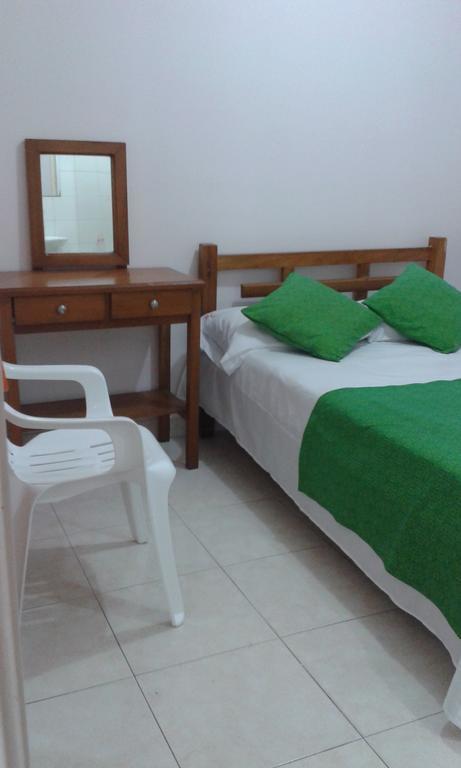 Hotel Comercial Neiva ネイバ エクステリア 写真